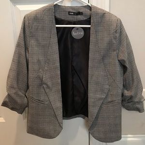 Houndstooth Pattern Blazer